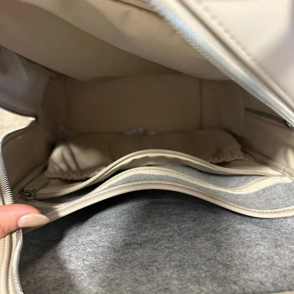 Monos Metro Backpack - Picture 5 of 8